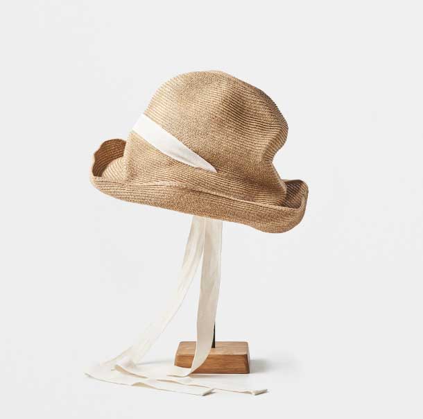 mature ha. BOXED HAT 11cm brim garden ribbon