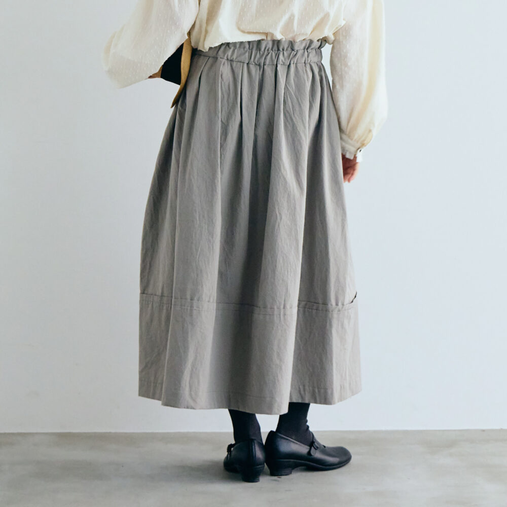 MAGALI(マガリ)オールドコットン・ラップ風スカート グレイ - 画像 (2)